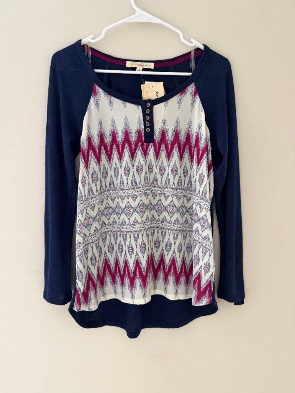 BRAND NEW REWIND NAVY/BURGUNDY/CREAM PATTERNED JUNIORS SHIRT - SIZE MEDIUM